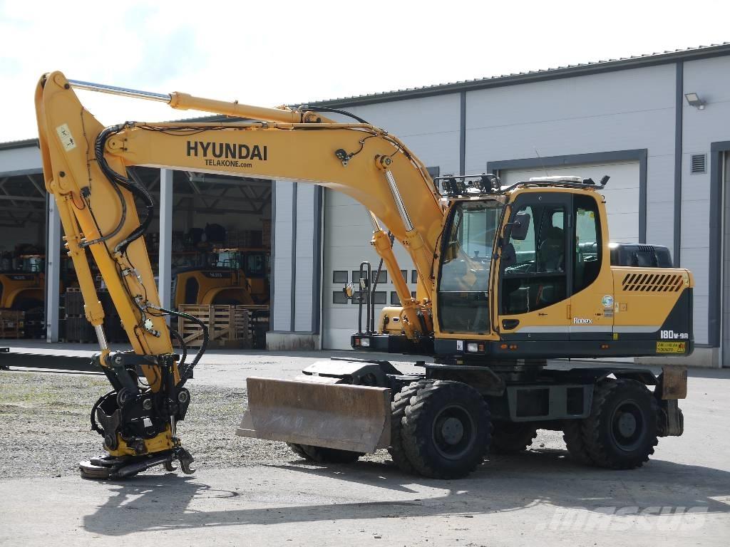 Hyundai R 180 W-9A Excavadoras de ruedas