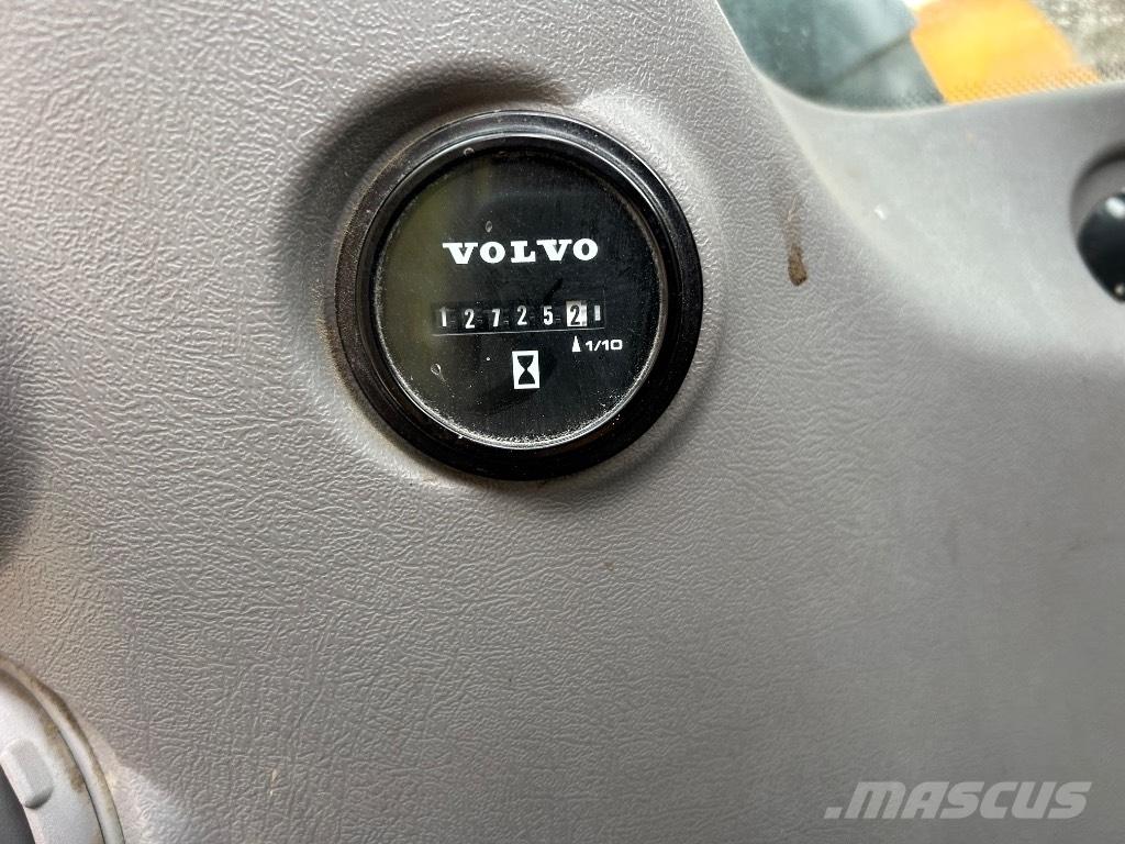 Volvo EC 220 EL Excavadoras sobre orugas