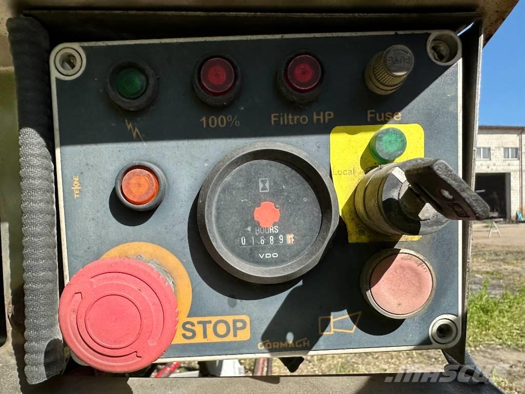 Cormach 38000 E6 Grúas cargadoras