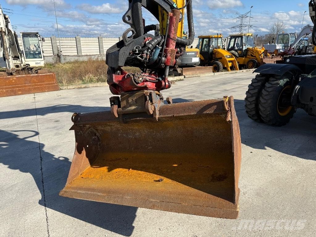 JCB Hydradig Excavadoras de ruedas