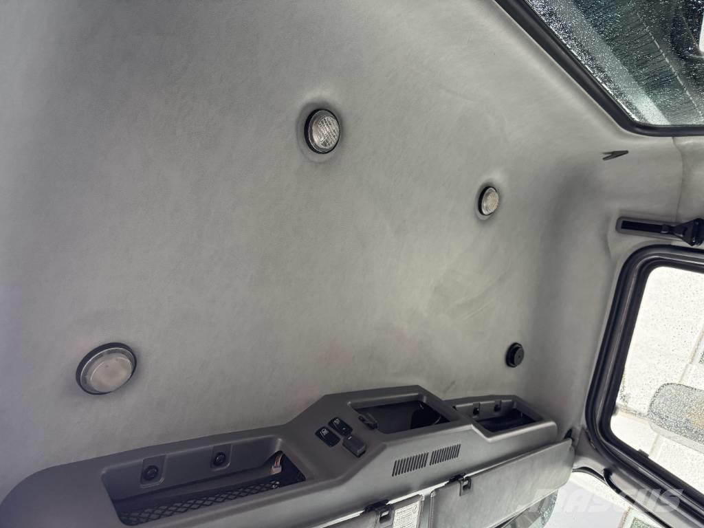 Mack GU 713 Camiones desmontables