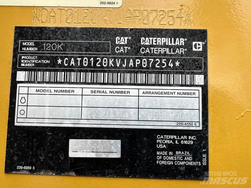 CAT 120K Niveladoras