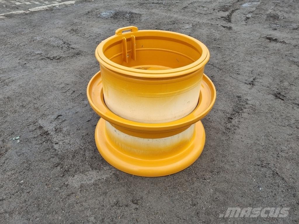 CASE 921 E rims Llantas