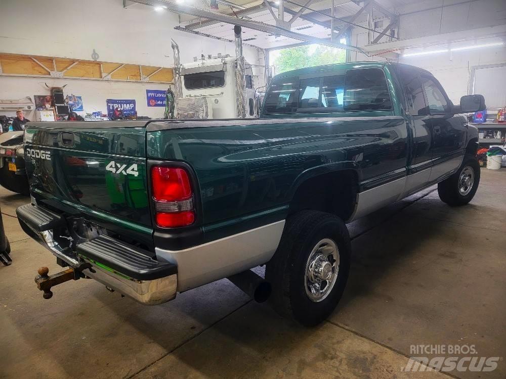 Dodge 2500 SLT Otros camiones