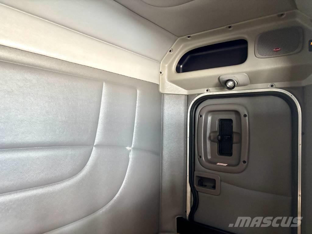 Peterbilt 389 Camiones tractor