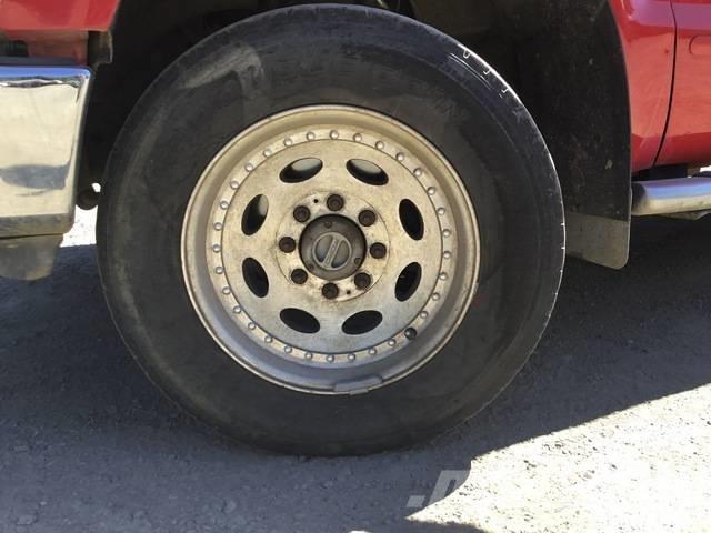 Ford F 350 XLT Otros