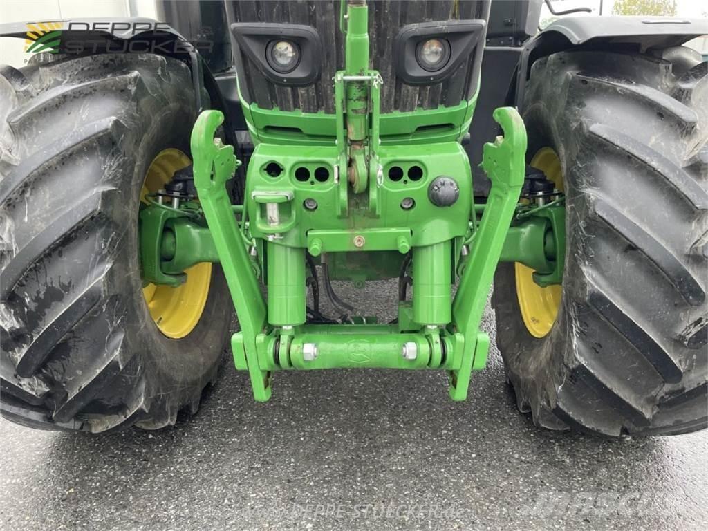 John Deere 6230R Tractores
