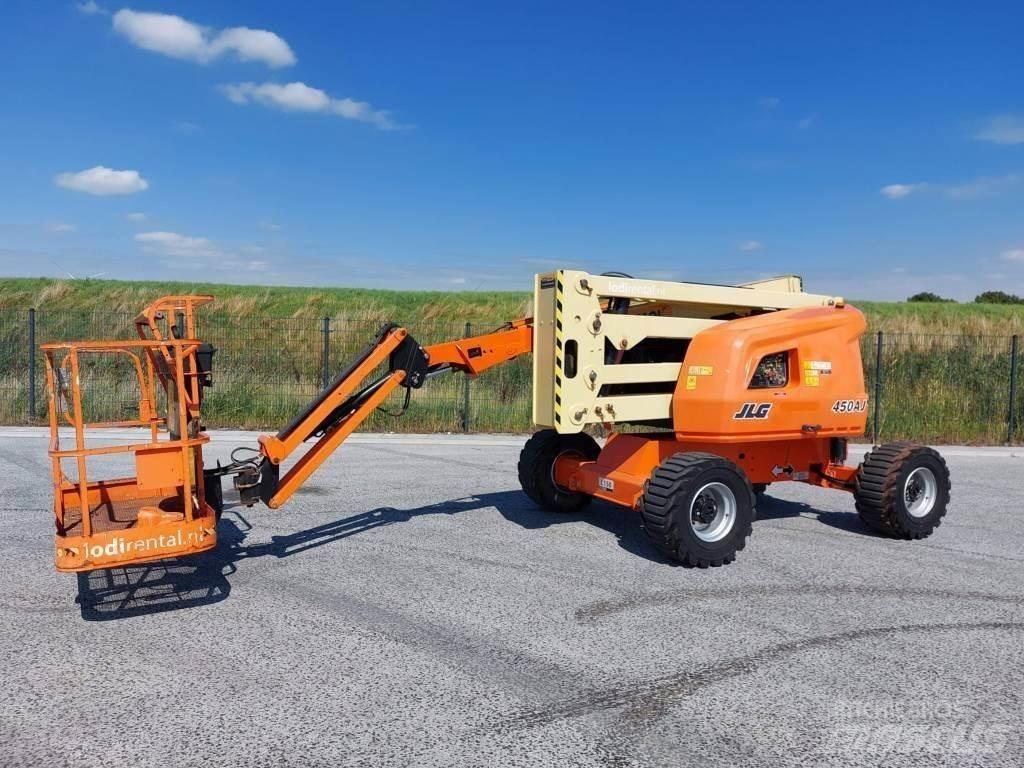 JLG 450 AJ Plataformas con brazo de elevación manual