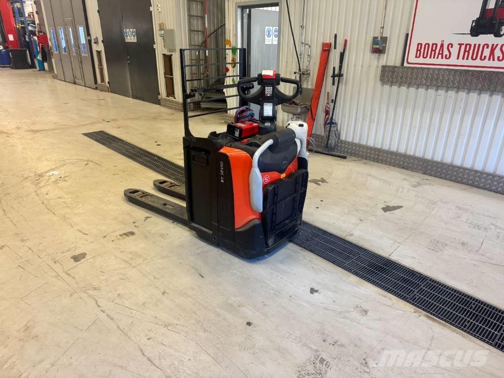 Toyota LPE 220 Montacargas con plataformas de baja elevación