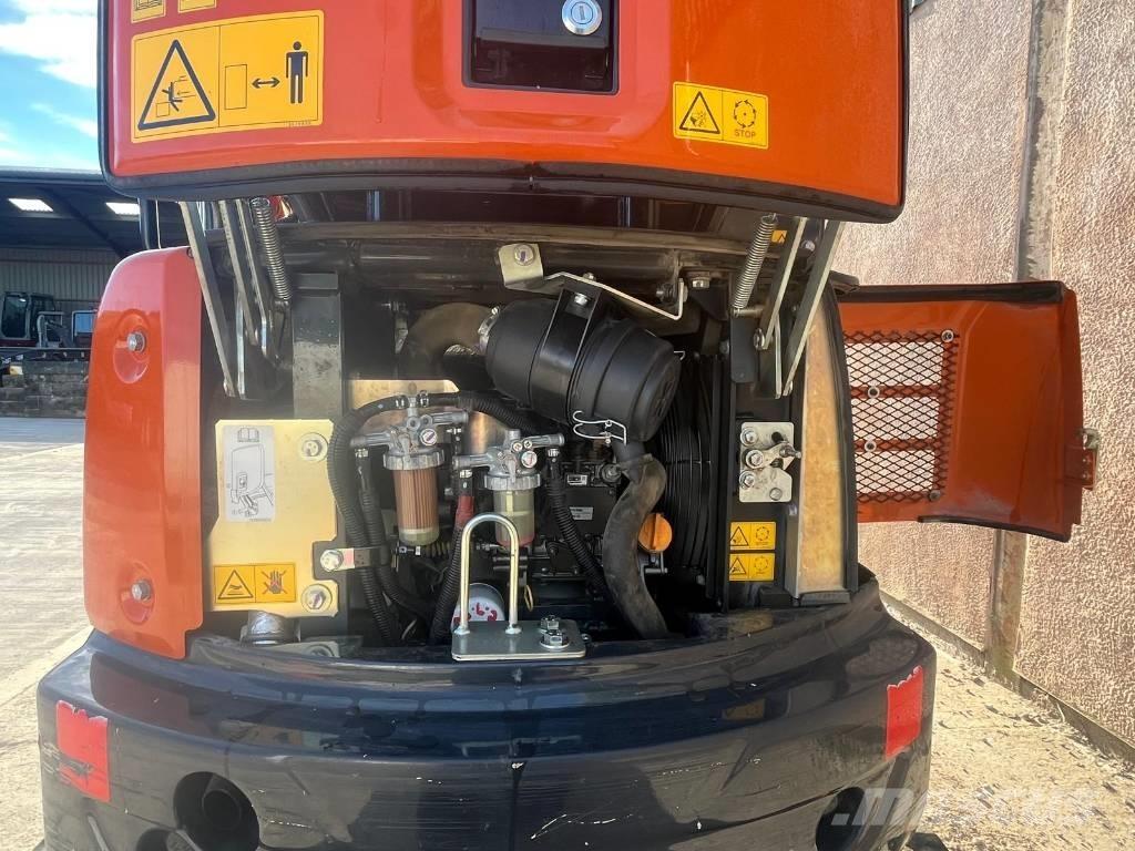 Hitachi ZX 19 U Miniexcavadoras