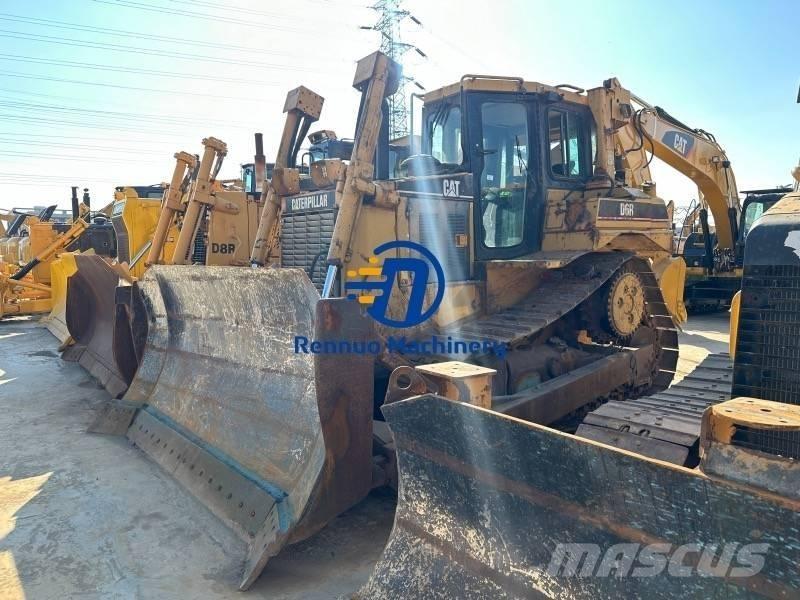CAT D 6 R Buldozer sobre oruga
