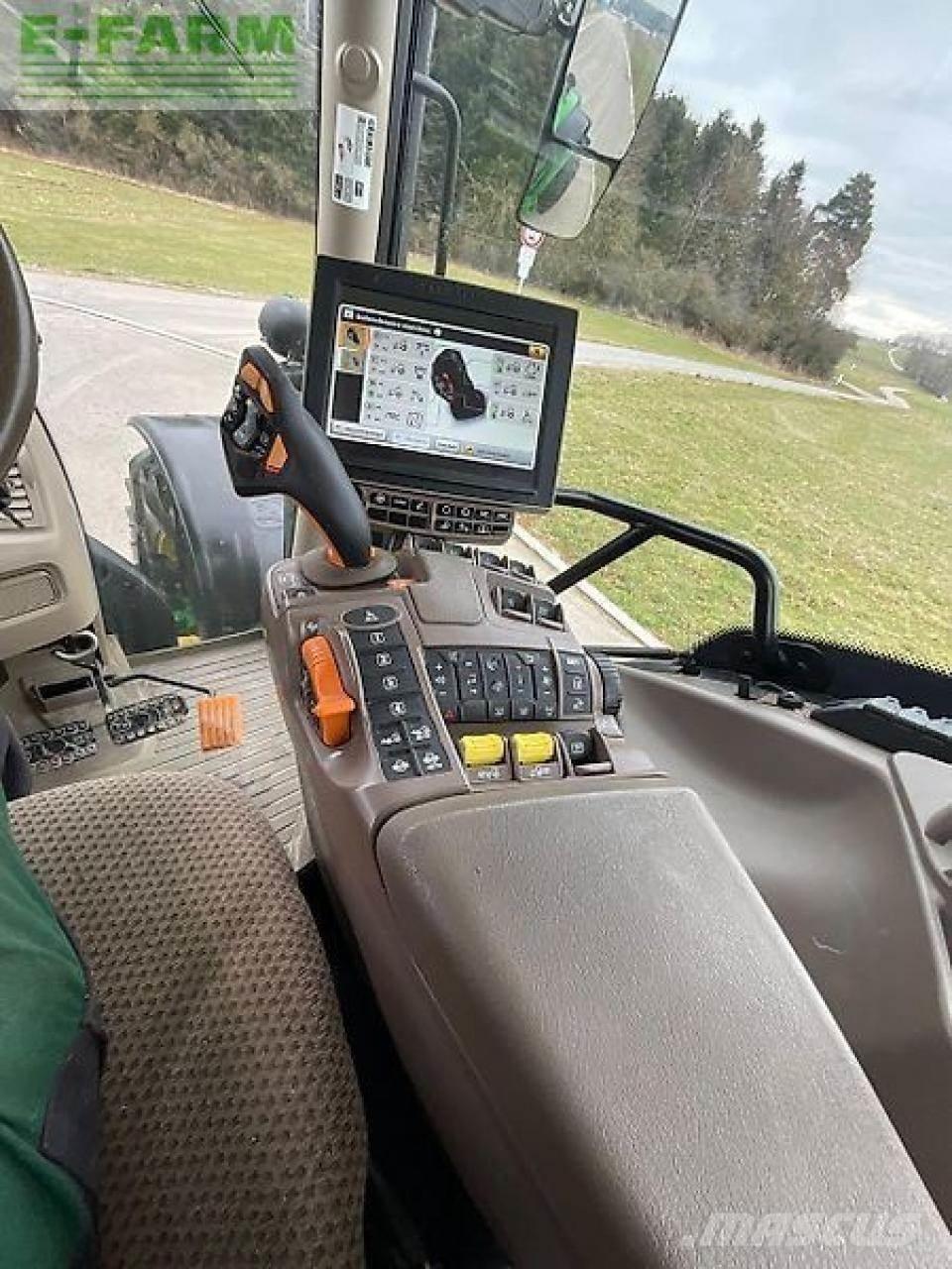 John Deere 6215 r Tractores