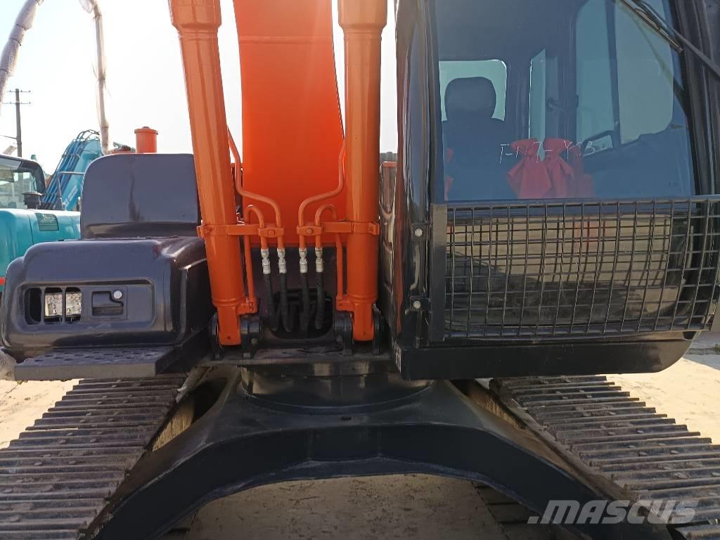 Hitachi ZX 120 Excavadoras sobre orugas