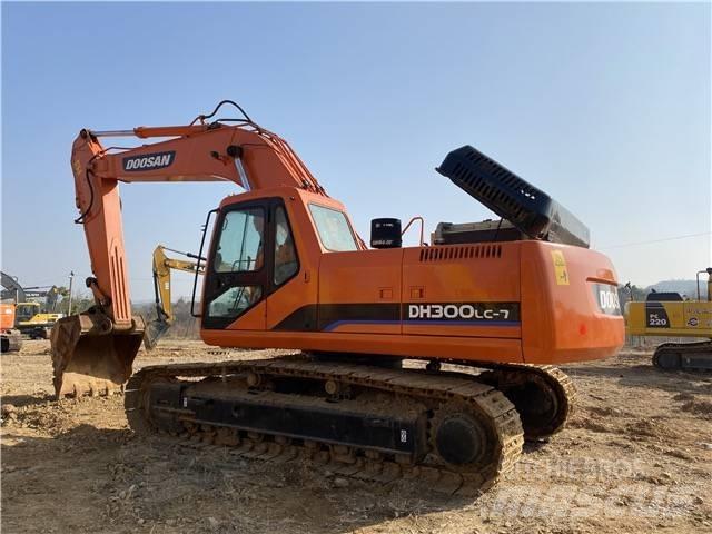 Doosan DH300 Excavadoras sobre orugas