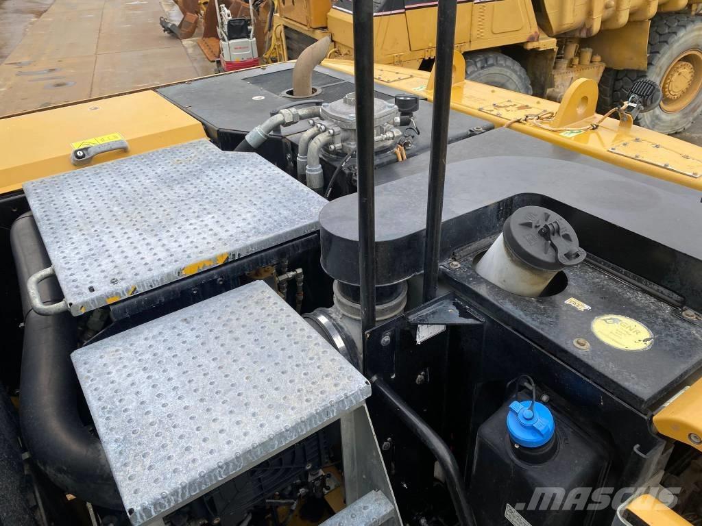 CAT M316F NVT Excavadoras de ruedas