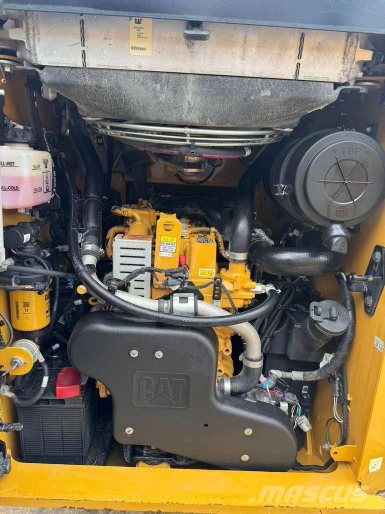 CAT 279 D3 Minicargadoras