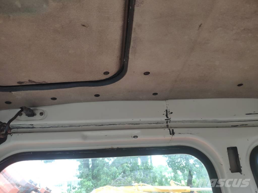 Doosan DH 150 W-7 Excavadoras de ruedas