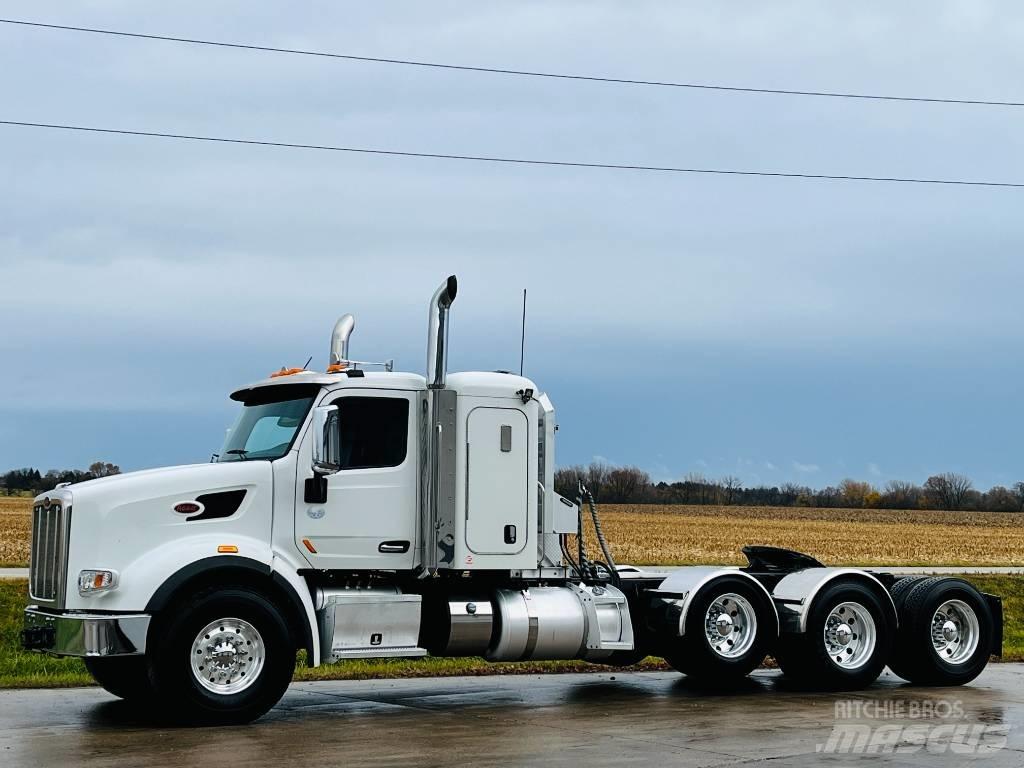 Peterbilt 567 Camiones tractor