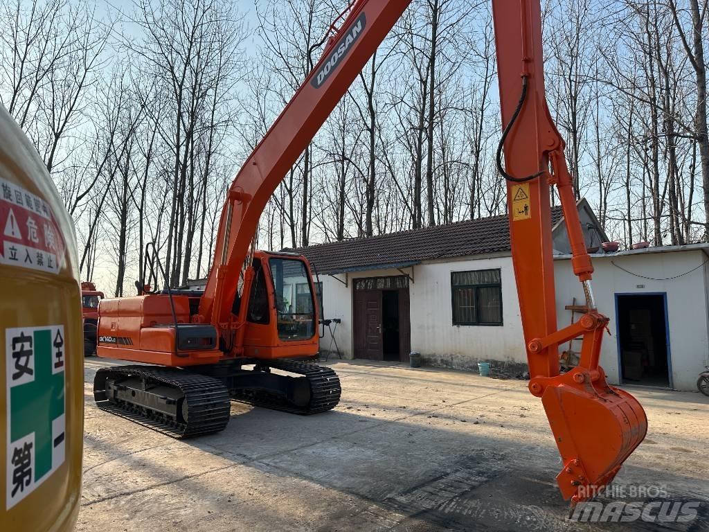 Doosan DX140 Miniexcavadoras