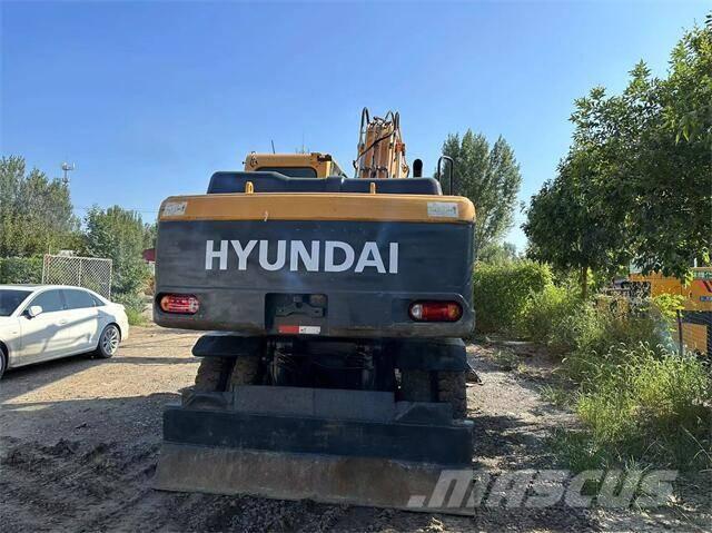 Hyundai 210W Excavadoras sobre orugas