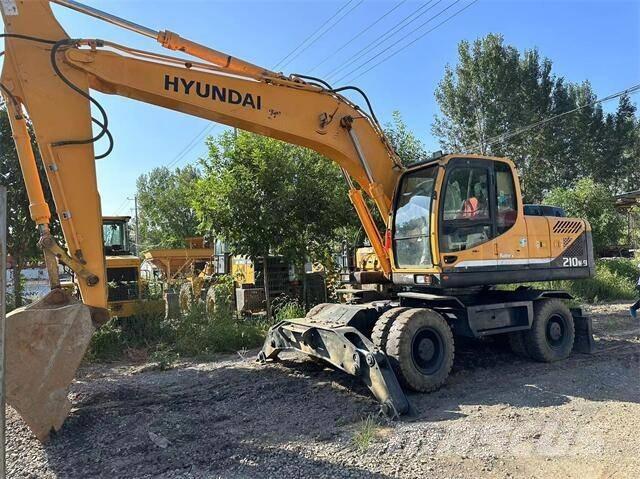 Hyundai 210W Excavadoras sobre orugas