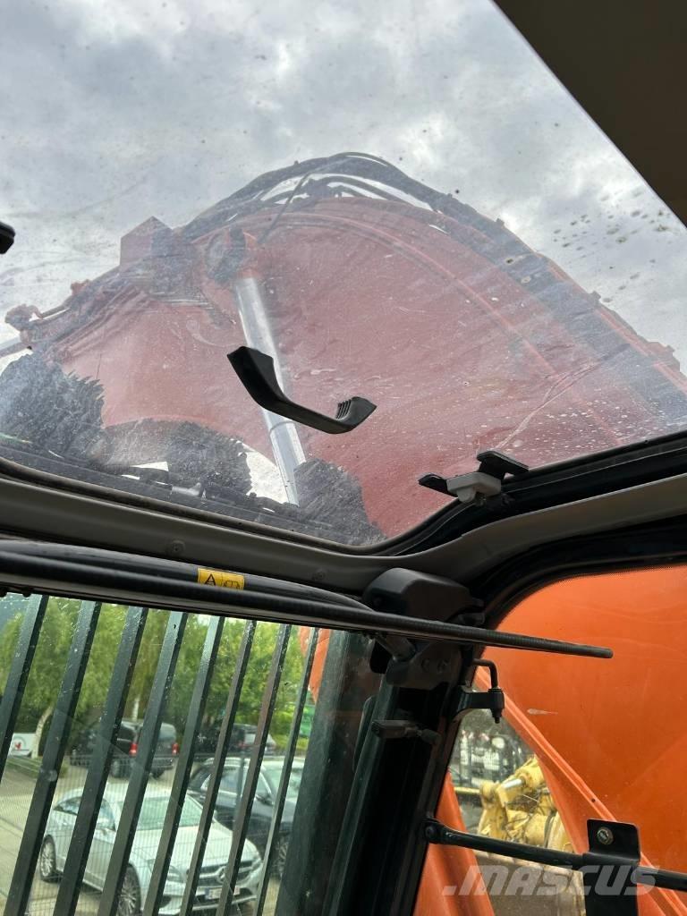 Hitachi ZX300LC-5 Excavadoras sobre orugas