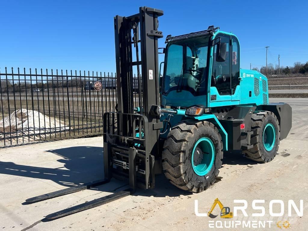 XIVI CPC40 Montacargas todo terreno