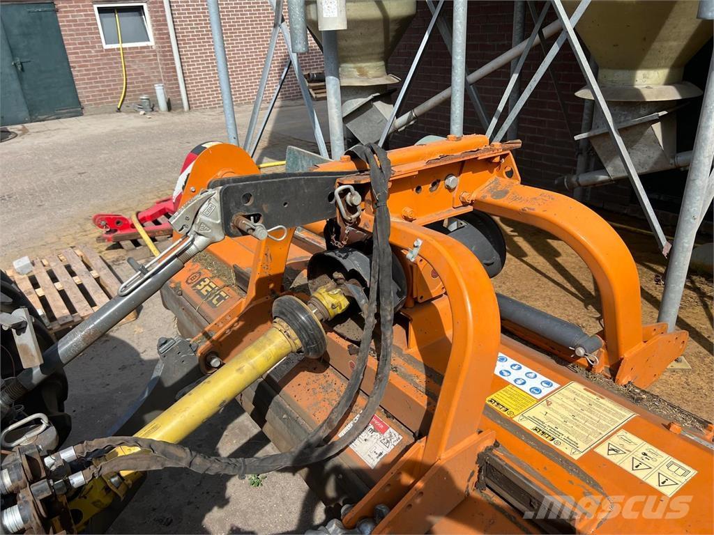 Berti Dual 280 Corta-césped para remates, antegreens y roughs