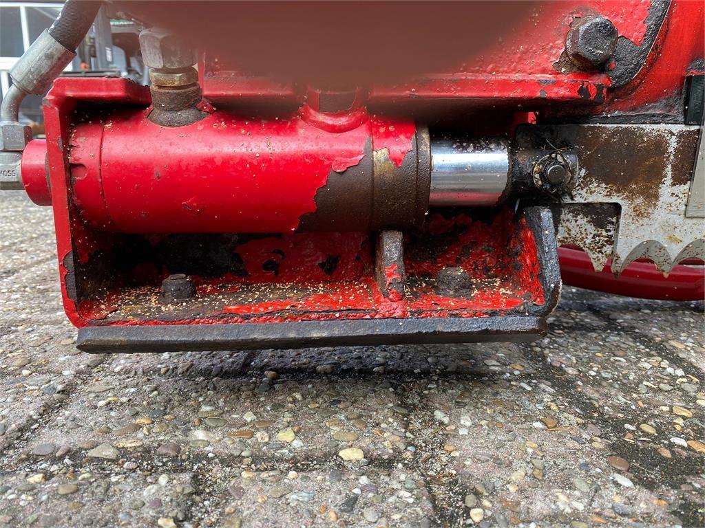 BvL Megastar 170 Otros equipos y accesorios para ganadería