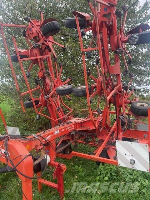 Kuhn GF 10601 TO Rastrilladoras y rastrilladoras giratorias