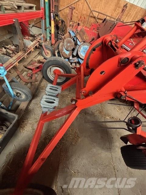 Kuhn GF 8501 TO Rastrilladoras y rastrilladoras giratorias