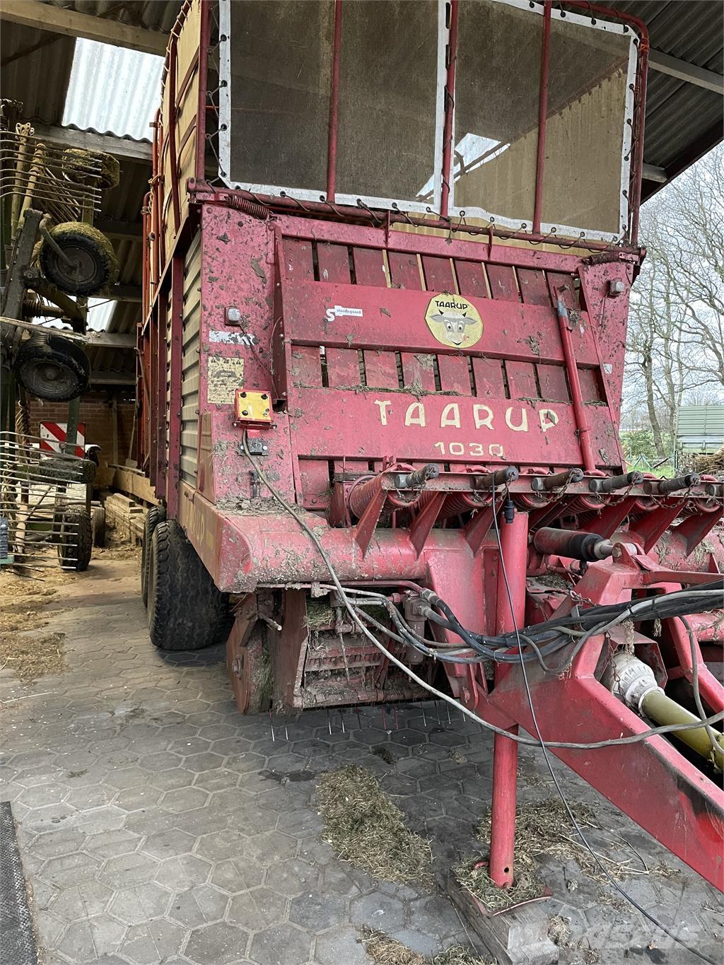 Taarup 1030 Remolques autocargadores