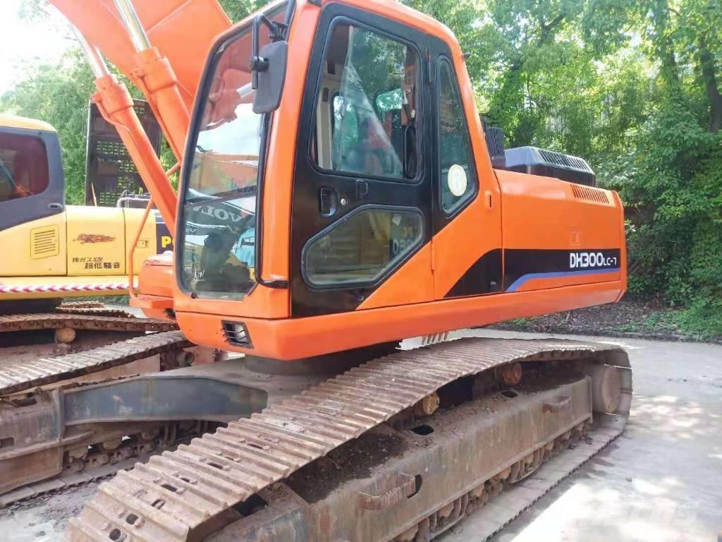 Doosan DH 300 LC-7 Excavadoras sobre orugas