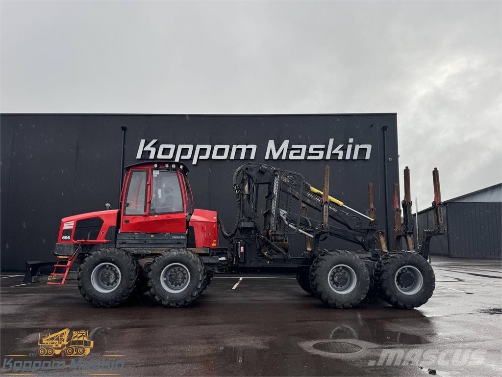 Komatsu 895 Transportadoras