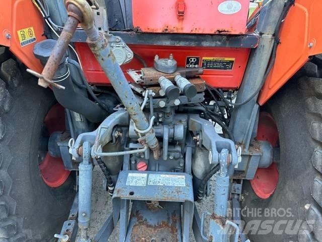 Kubota M 5040 Tractores