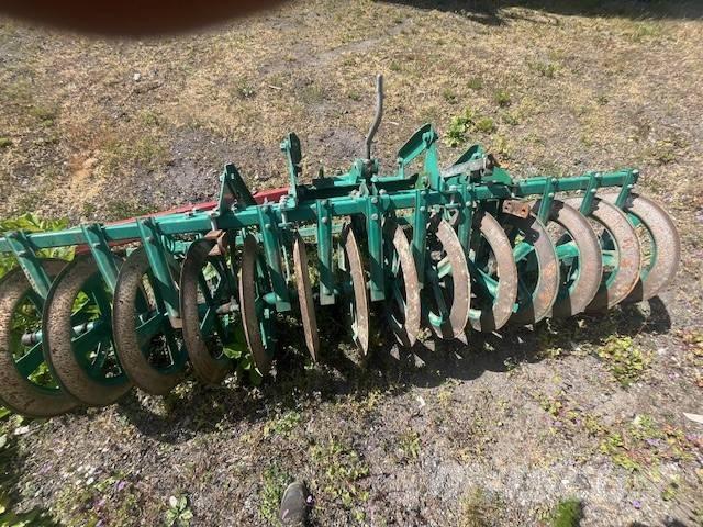 Kverneland IP PAKKER Arados reversibles