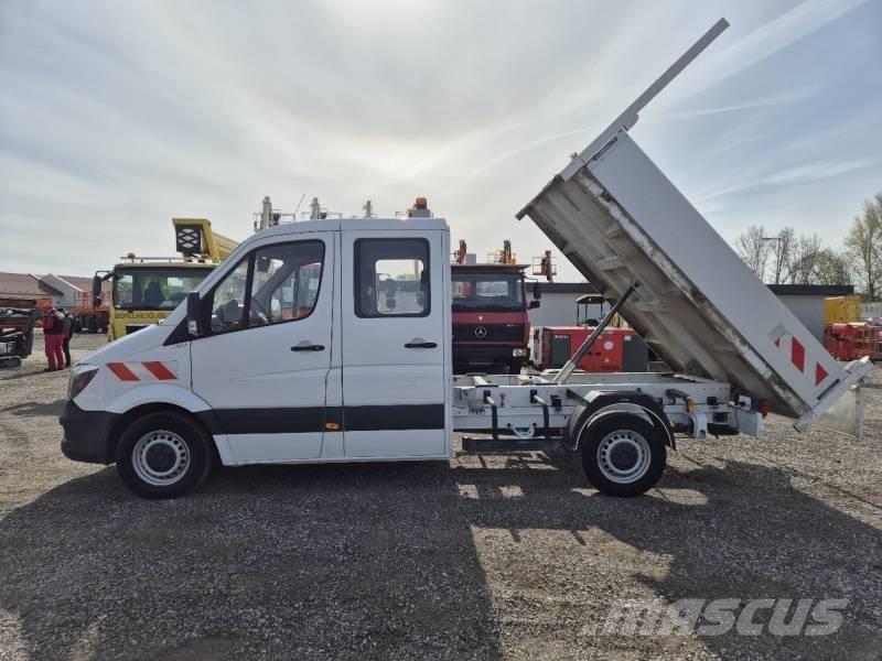 Mercedes-Benz Tipper Bañeras basculantes usadas