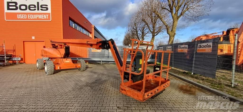 JLG M600JP Plataformas con brazo de elevación manual