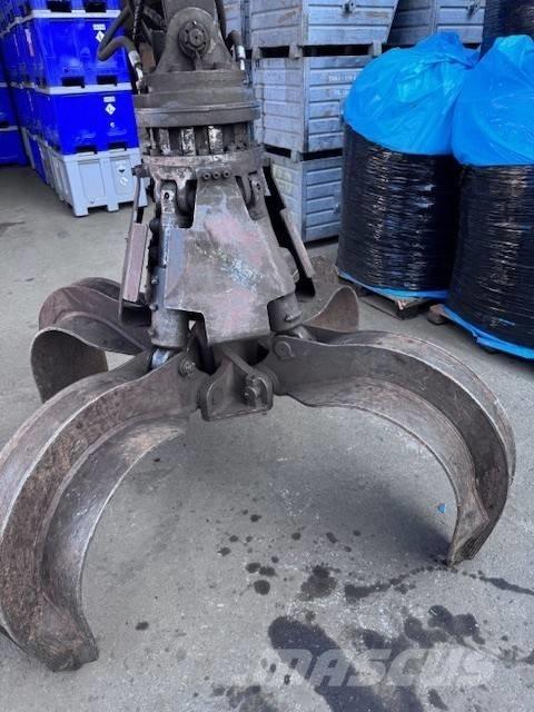 Fuchs MHL 331 Manejadores de residuos industriales