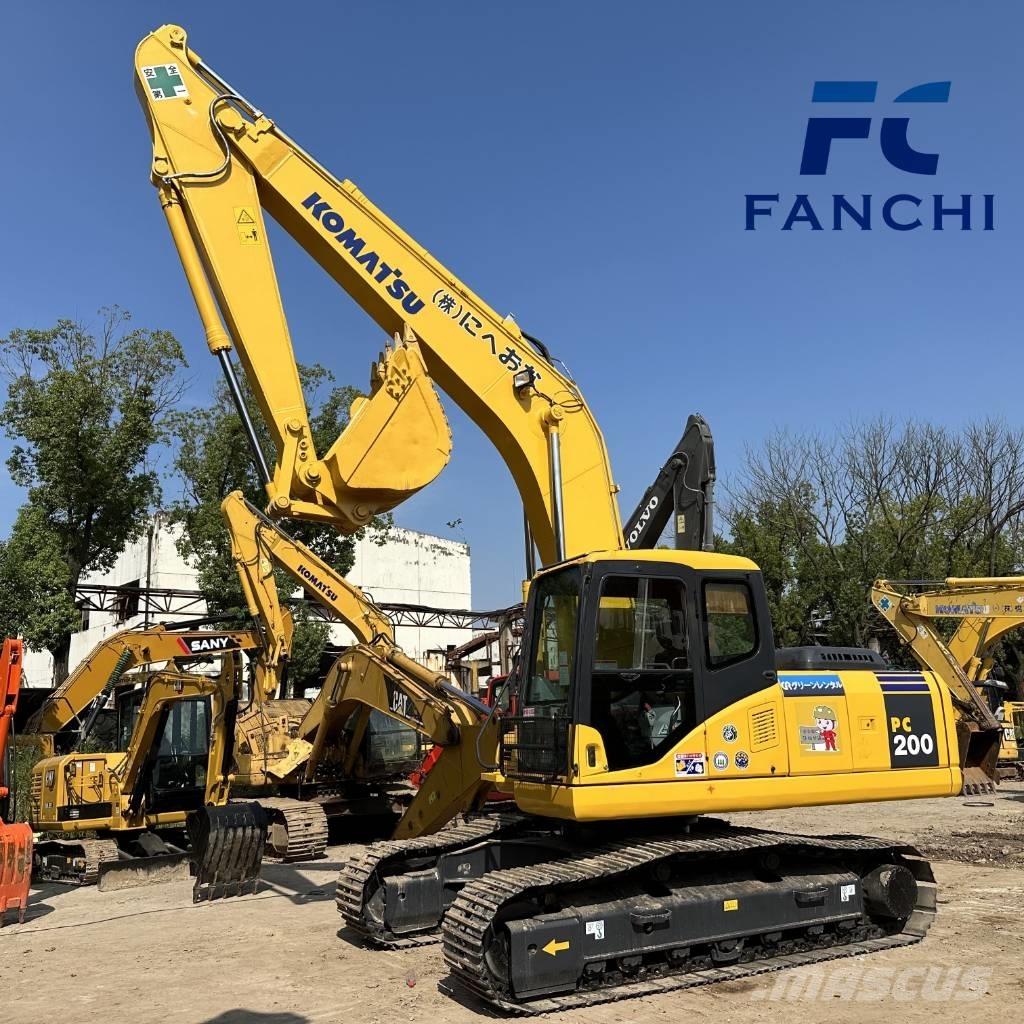 Komatsu PC 200 Excavadoras sobre orugas