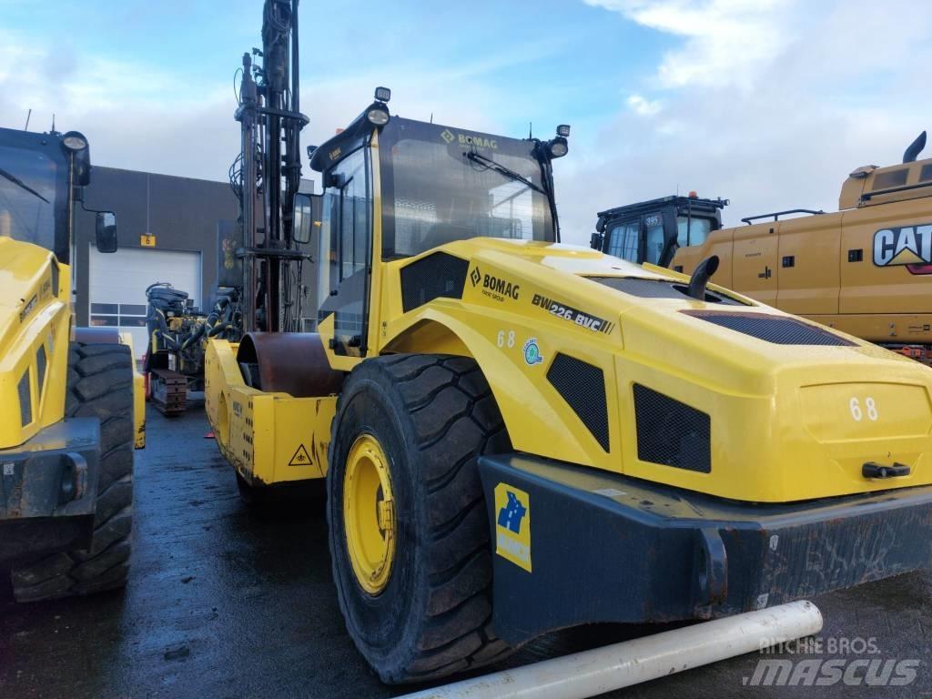 Bomag 226BVC Rodillos de un solo tambor