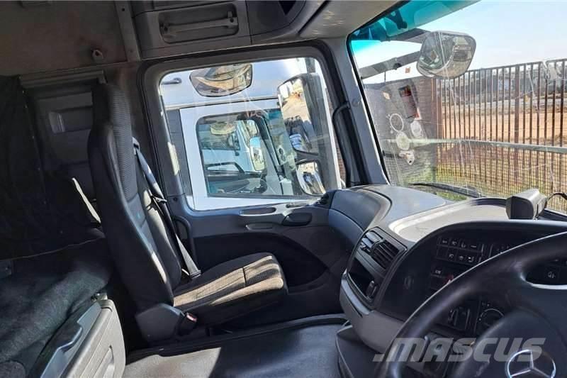 Mercedes-Benz 2644 Otros camiones