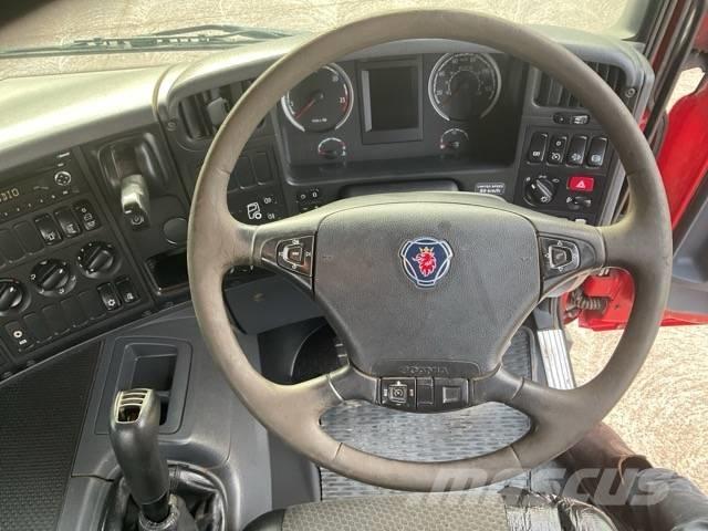 Scania P 320 Camiones de concreto