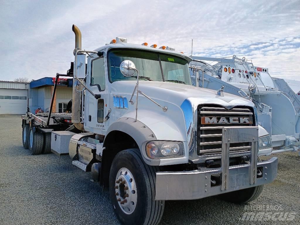 Mack GRANITE GU713 Camiones de basura