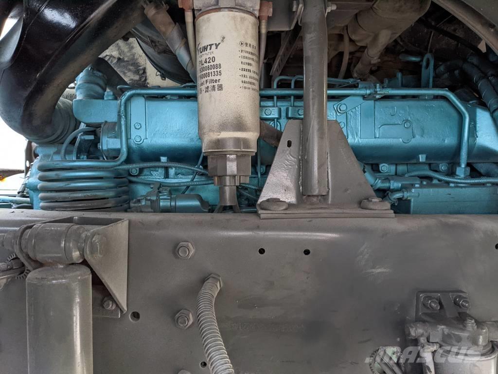 Howo 375 8x4 Bañeras basculantes usadas