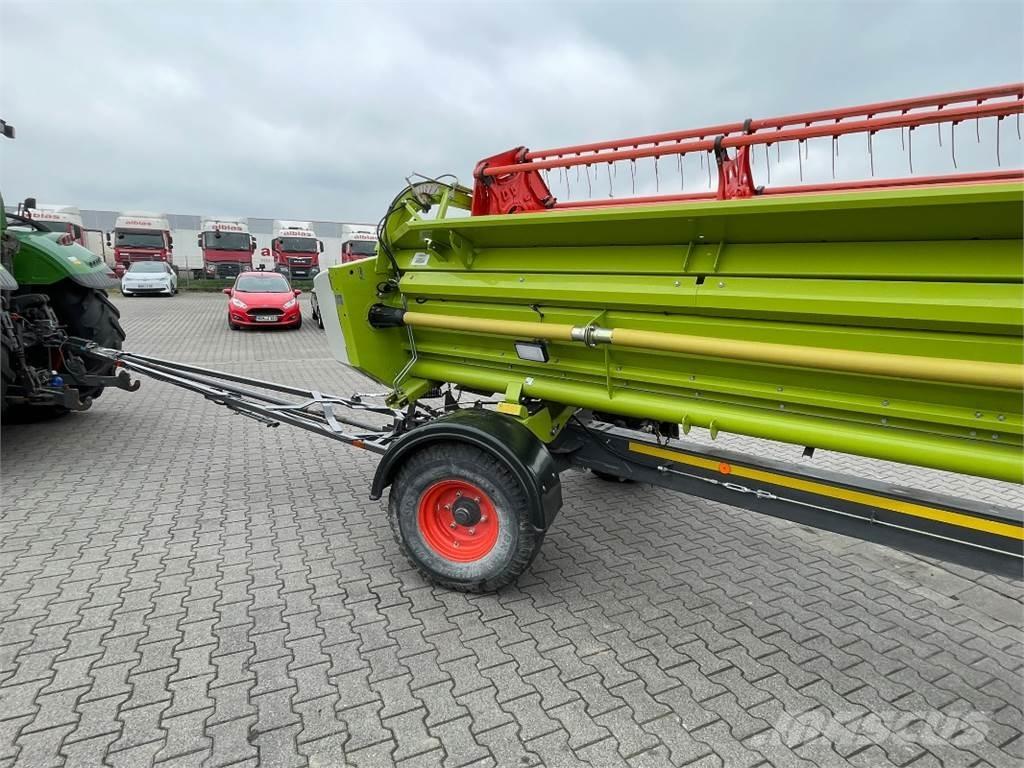 CLAAS V1380 Cabezales cortadores
