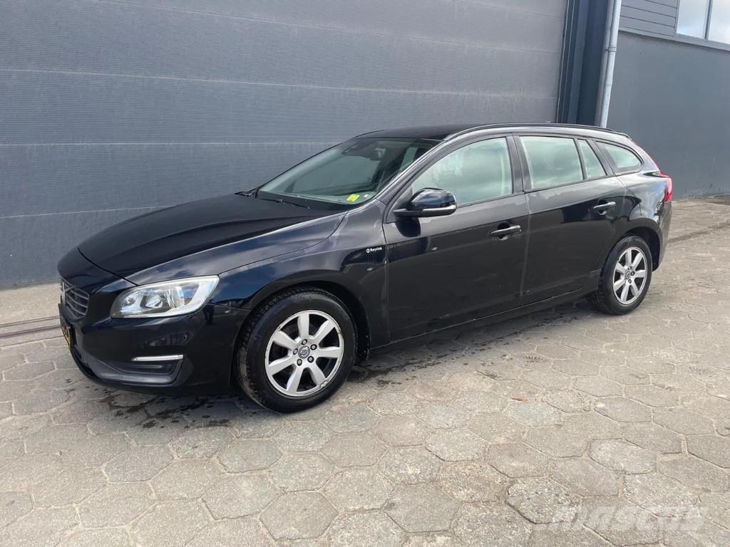 Volvo V60 . Carros