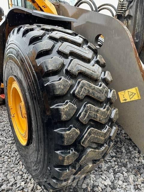 Volvo L 220 H Cargadoras sobre ruedas