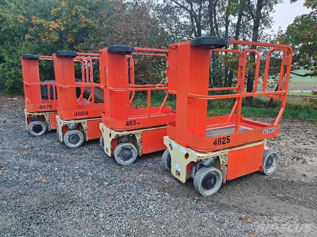 JLG 1230 ES Plataformas con jaula de elevación