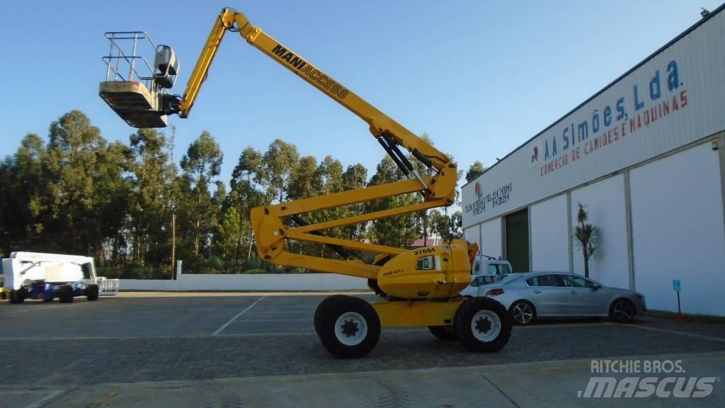 Manitou 200 ATJ Plataformas con brazo de elevación manual